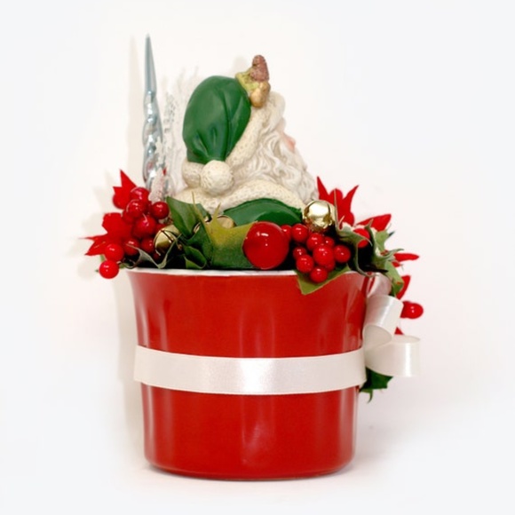Holiday Floral Arrangement In Vintage Red Mug, vintage Santa Claus figurine - Picture 6 of 10